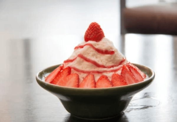 strawberry dessert